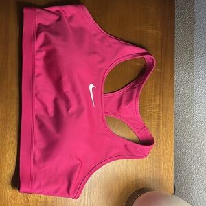 Pink Nike padded sports bra sz. XXL, like new